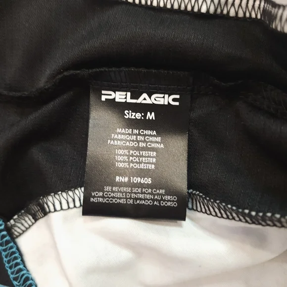 Pelagic VaporTek Mens long Sleeve performance Shirt Size M NEW Fishing Uv Cool - Picture 8 of 8